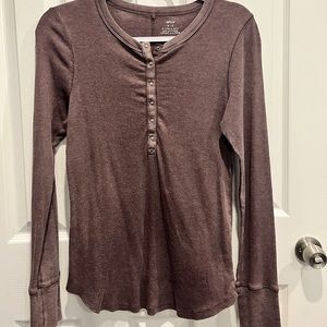 Aerie Ribbed Henley Long Sleeve T-shirt in Medium